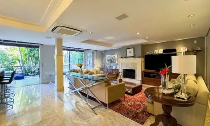 Casa em condomínio fechado com 4 quartos à venda na Rua Ênio Andrade, 320, Três Figueiras, Porto Alegre por R$ 7.900.000