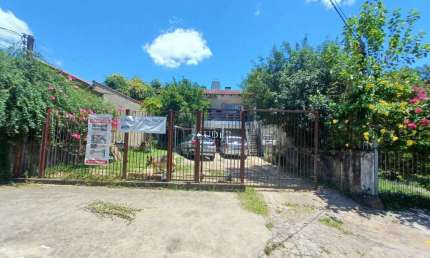 Casa com 4 quartos à venda na Rua André Arjonas Guillen, 16, Passo da Areia, Porto Alegre por R$ 1.060.000