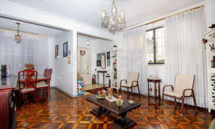 Casa com 3 quartos à venda na Rua Eudoro Berlink, 204, Auxiliadora, Porto Alegre por R$ 1.250.000