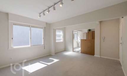Apartamento com 2 quartos à venda na Rua Casemiro de Abreu, 324, Rio Branco, Porto Alegre por R$ 630.000