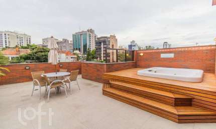 Apartamento com 3 quartos à venda na ua Pedro Chaves Barcelos, 51, Auxiliadora, Porto Alegre por R$ 2.400.000