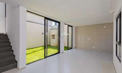 Casa em condomínio fechado com 3 quartos à venda na Rua João Batista Dallarmi, --, Santo Inácio, Curitiba por R$ 1.920.000