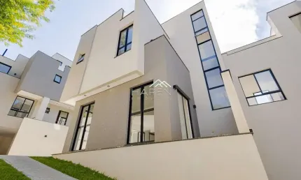 Casa em condomínio fechado com 3 quartos à venda na Rua João Batista Dallarmi, --, Santo Inácio, Curitiba por R$ 1.590.000