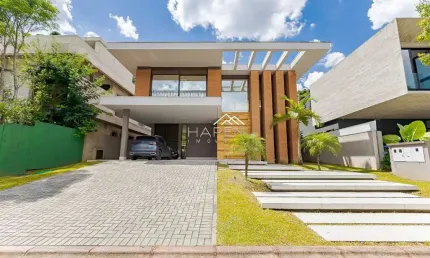 Casa em condomínio fechado com 4 quartos à venda na Rua João Menegusso, --, Santa Felicidade, Curitiba por R$ 6.800.000