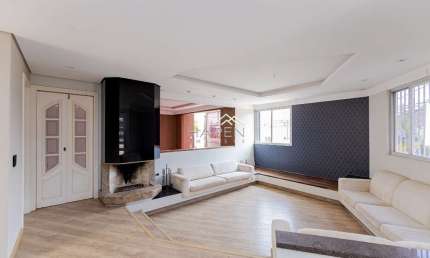 Casa com 3 quartos à venda na Rua José Kormann, --, Ahú, Curitiba por R$ 1.200.000
