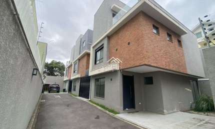 Casa em condomínio fechado com 3 quartos à venda na Rua David Geronasso, --, Boa Vista, Curitiba por R$ 990.000