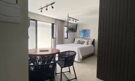 “Exclusividade e Rentabilidade: Flat Garden com Jacuzzi à Venda na Praia do Bessa, João Pessoa'