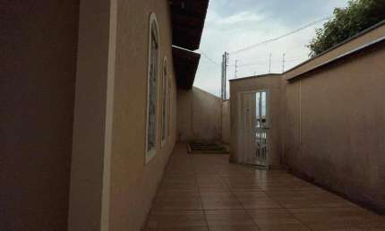 Casa com 3 dormitórios à venda, 164 m² por R$ 400.000,00 - Conjunto Cássio Rezende - Uberaba/MG