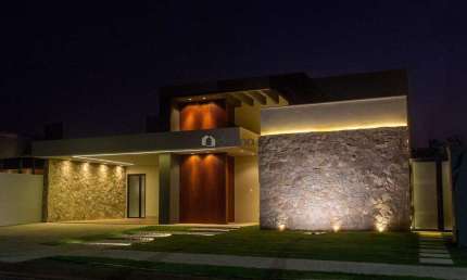 Casa com 4 quartos à venda na Rua Geraldo Magela Fontes, Residencial Mário de Almeida Franco, Uberaba