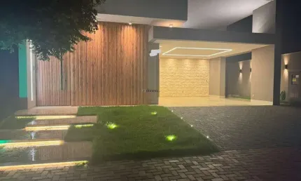 Casa à venda, 3 quartos, 3 suítes, 4 vagas, Estância dos Ipês - Uberaba/MG