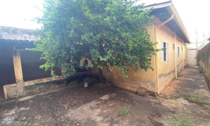 Casa com 3 quartos à venda na Rua Adelino de Paula Leite, Residencial Estados Unidos, Uberaba