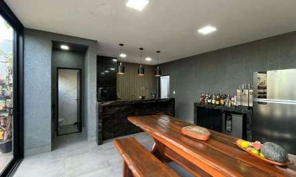 Casa à venda, 2 quartos, 1 suíte, 2 vagas, Parque das Laranjeiras - Uberaba/MG