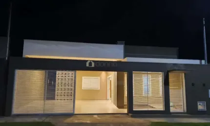 CASA COM 3 QUARTOS S/ 1 SUÍTE NO CONDOMÍNIO VAINICE ANDRADE - VILA ARQUELAU