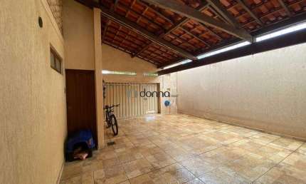 Casa com 3 quartos à venda na Rua Doutor João Severiano Rodrigues da Cunha, Conjunto Guanabara, Uberaba