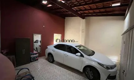 Casa com 3 quartos à venda na Rua Palmira Cecúlia, Conjunto José Barbosa, Uberaba
