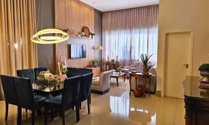 Casa à venda no Condomínio Damha I, com 3 suítes, varanda gourmet, piscina aquecida, 215 m de construção Uberaba - MG