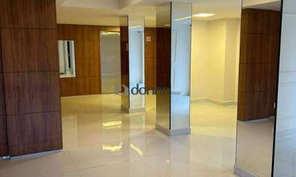 Apartamento com 3 Quartos Sendo uma Suíte com Vista para Lago