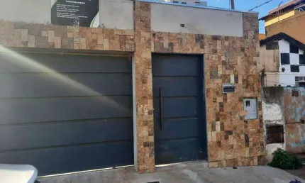 Apartamentos com 2 dormitórios à venda, 66 m² por R$ 300.000 - Santa Maria - Uberaba/MG