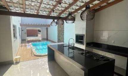Casa com 3 dormitórios à venda, 200 m² por R$ 700.000,00 - Conjunto Manoel Mendes - Uberaba/MG