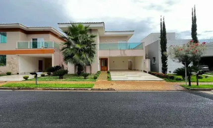 Casa com 4 dormitórios à venda, 340 m² por R$ 2.400.000 - Recreio dos Bandeirantes - Uberaba/MG