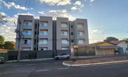 Apartamento com 2 dormitórios à venda, 54 m² por R$ 292.000,00 - Nossa Senhora da Abadia - Uberaba/MG
