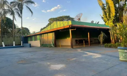 Chácara com 5 dormitórios à venda, 25000 m² por R$ 1.200.000,00 - Chácaras Vila Real - Uberaba/MG