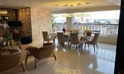 Apartamento à venda, 4 quartos, 3 suítes, 4 vagas, São Sebastião - Uberaba/MG