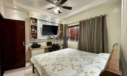 Casa à venda, 3 quartos, 1 suíte, 3 vagas, Jardim Espírito Santo - Uberaba/MG