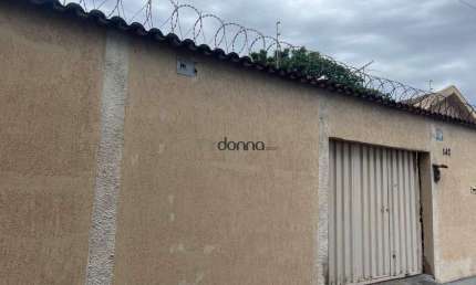 Casa com 3 quartos à venda na Rua Adélia Maluf, Boa Vista, Uberaba