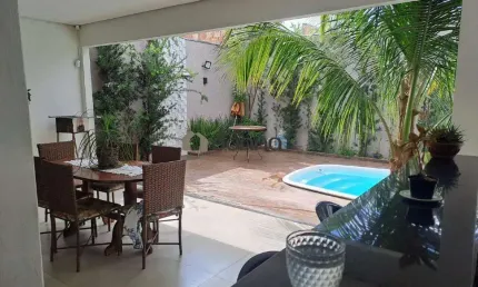 Casa à venda, 3 quartos, 2 suítes, Parque das Laranjeiras - Uberaba/MG
