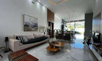 Casa à venda, 3 suítes, 4 vagas, Condominio Cyrella I - Uberaba/MG