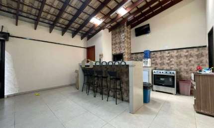 Casa com 3 quartos à venda na Rua Cláudio Talarico, Beija-Flor, Uberaba