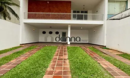 Casa à venda, 3 quartos, 1 suíte, 6 vagas, Nossa Senhora da Abadia - Uberaba/MG