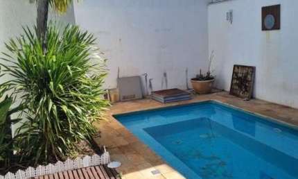 Casa à venda, 3 quartos, 1 suíte, 4 vagas, Recreio dos Bandeirantes - Uberaba/MG