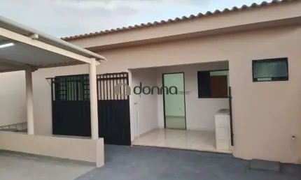 Imóvel com Duas Casas no Mesmo Terreno no Parque das Gameleiras