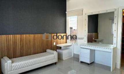 Casa à venda, 4 quartos, 4 suítes, 4 vagas, Estância dos Ipês - Uberaba/MG