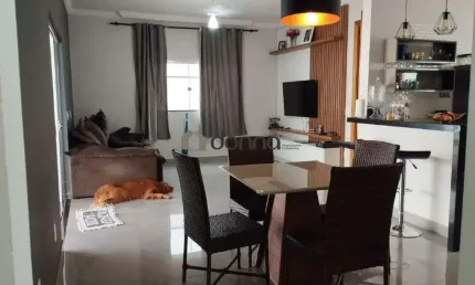 Casa à venda, 3 quartos, 1 suíte, Jardim Nenê Gomes - Uberaba/MG