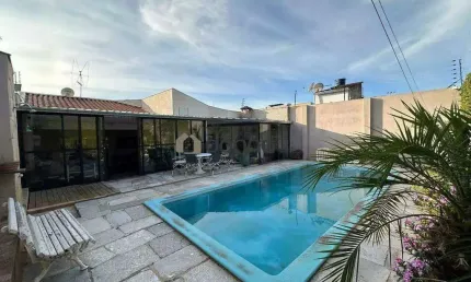 Casa à venda, 4 quartos, 4 suítes, 4 vagas, Mercês - Uberaba/MG