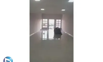 Salão Comercial de Alto Padrão: venda ou locação em São José do Rio Preto-SP, bairro Parque das Amoras II - 1 sala, 2 banheiros, 2 vagas, 80m².