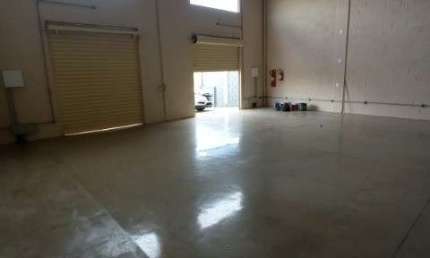 ÓTIMO SALÃO PARA VENDA, BAIRRO FRATERNIDADE, 120m², 2 banheiros com acessibilidade, 2 portas na frente, bem localizado na avenida do bairro, proximo