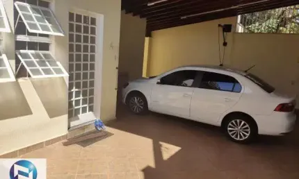 Imóvel de luxo no bairro Imperial, São José do Rio Preto-SP: 4 quartos, 2 suítes, 2 salas, 3 banheiros, 2 vagas, 200m². Venha conhecer!