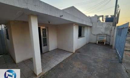 Casa para Venda em São José do Rio Preto-SP, Jardim Bordon: 3 Quartos, 1 Suíte, 1 Sala, 2 Banheiros, 1 Vaga, 113m².