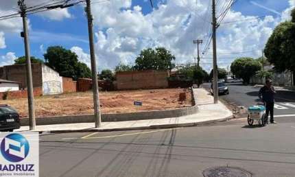 Terreno à venda em São José do Rio Preto-SP, Jardim Mugnaini, com 815m² de área - Imperdível!