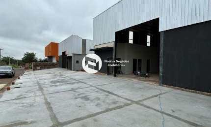 Aluguel de Barracão Comercial de Alto Padrão em São José do Rio Preto - 600m² - Distrito Industrial
