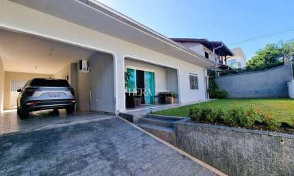 Casa com 3 quartos à venda no Tribess, Blumenau , 196 m2 por R$ 780.000