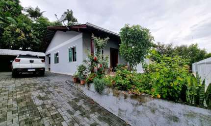 Casa com 3 quartos à venda no Estados, Indaial , 150 m2 por R$ 690.000