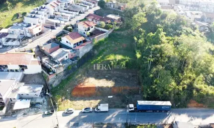Terreno à venda no Itoupavazinha, Blumenau  por R$ 400.000