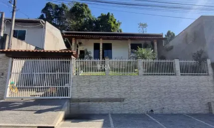 Casa com 3 quartos à venda no Passo Manso, Blumenau  por R$ 460.000