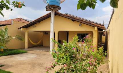 Casa com 3 quartos à venda na Rua Dois Mil E Oitocentos Jd Imperial, Jardim Imperial, Cuiabá