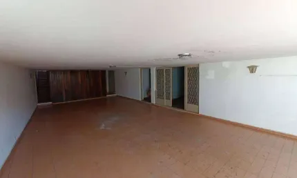 Casa com 5 dormitórios, 337 m² - venda por R$ 850.000,00 ou aluguel por R$ 5.243,49/mês - Centro - Uberaba/MG